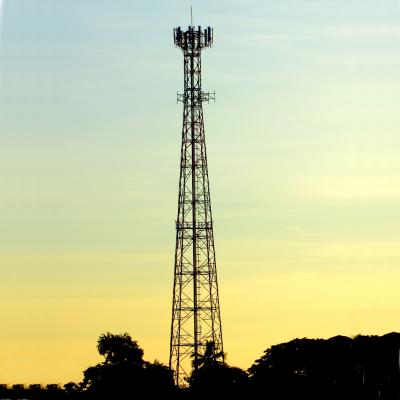 China 100 Feet Mobile Telecom Lattice Steel Towers Yield Strength 235MPa for sale