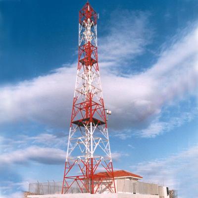 China Torre de comunicação do standard internacional feita das tubulações de aço galvanizadas BS729 à venda
