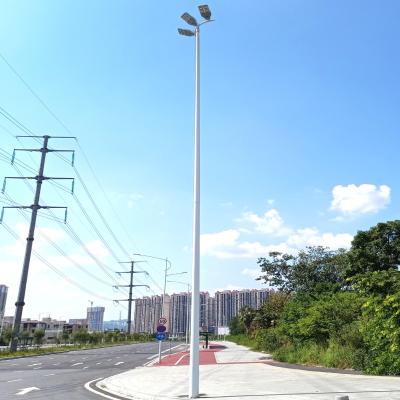 China 3 LED Lamps Galvanised Street Light Pole BS4360 PVDF Coated for sale