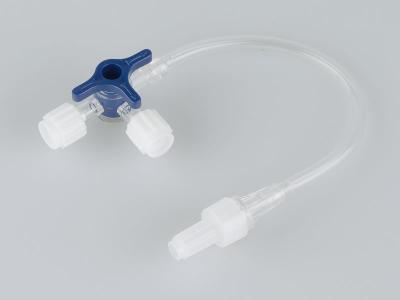 China Fecho de 3 vias transparente com fecho de Luer e tubo de extensão de 10 cm à venda