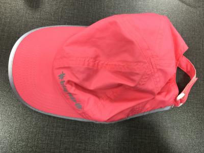 中国 軽量ユニセックススポーツキャップ 透気多用スポーツチーム帽子 販売のため