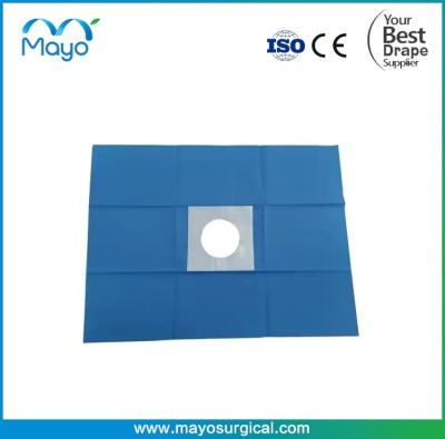 China Disposable Medical Fenestrated Surgical Drape With Hole Sterile zu verkaufen