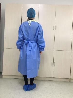 China vestidos cirúrgicos protetores descartáveis médicos do isolamento do PPE do hospital do cpe do pe do nível 2/3 à venda