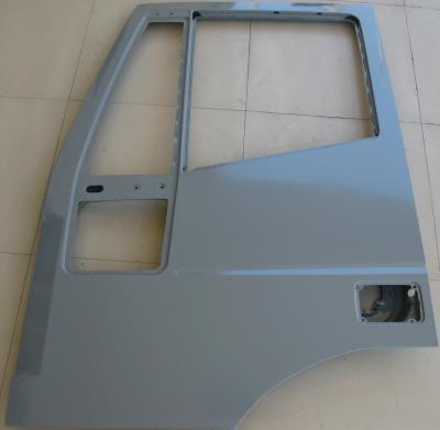 China Orginal OEM Red Steel Truck Cabin Of Door Panel For Iveco Hongyan for sale