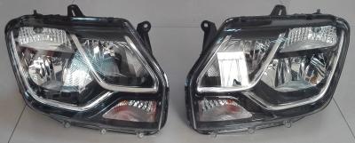 Chine Renault Dacia Duster 2014 Spare Parts of Head Lamp Head Lamps Head Lights 260105828R 260606709R à vendre