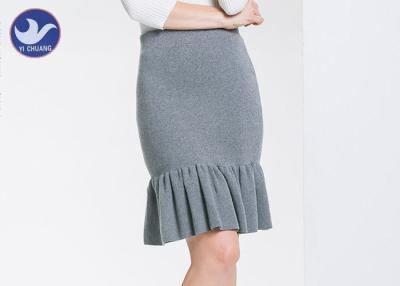 Chine Longueur froncée de jupe/Madame Pencil Ruffle Skirt Knee du Knit des femmes d'enveloppe de bord de coton à vendre