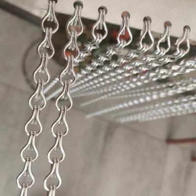 China Medidas 90x210cm Chain Link Wire Mesh Curtain Tamanho para barreiras de segurança comerciais à venda