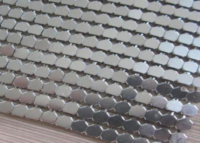 China Tela de acero inoxidable de la lentejuela del metal de Oilproof 7m m exterior e interior en venta