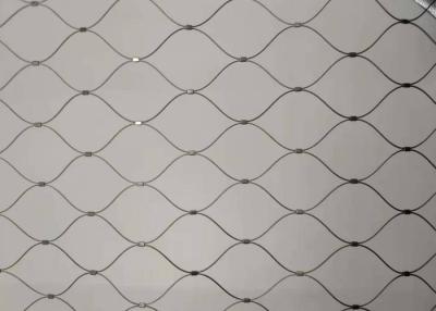 China mano de 7x7 Antifire - Mesh Steel Rope Fence tejido 60x60m m para la verja de la escalera en venta