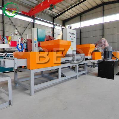 China 380V Wood Shavings Sawdust Euro Pallet Block Making Machine 3-5MPa for sale