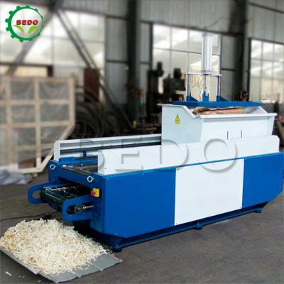 China 7.5kw Carbon Steel Wood Shavings Machine Rotate Speed 3600rpm for sale