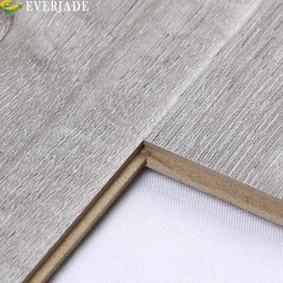 China Colores de tarjeta para pisos laminados de madera mixta impermeables de alta calidad en venta