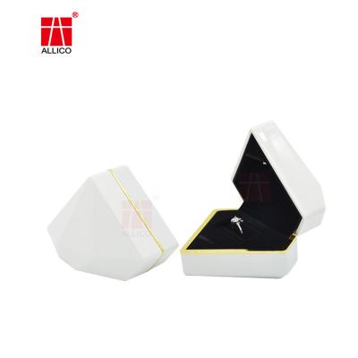 China Jewelry Gift Box Gift Pack Custom Printing Magnetic Gift Box With Ribbon for sale
