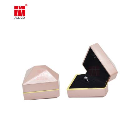China Cardboard Jewelry Gift Box For Earrings Bracelet Necklace Insert Custom Soft Velvet Ring Jewelry Box for sale