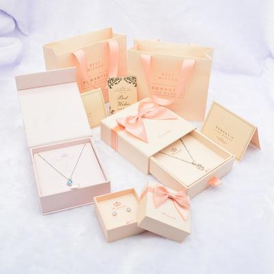 China FSC Cardboard Jewelry Gift Box for sale