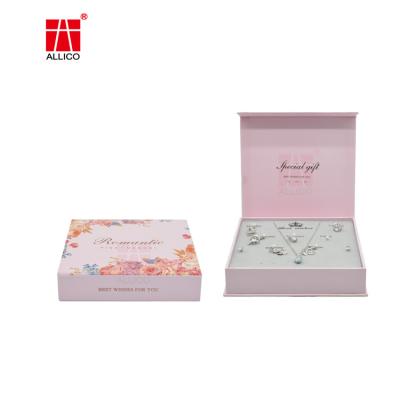 China Book Style Pink Magnetic Gift Box , 250g E Flute Pendant Gift Box for sale