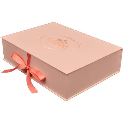 China Caixas de presente cor-de-rosa do cartão do Natal 157G 2mm, caixa de presente 5x5 acessória do vinho à venda
