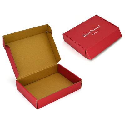 China 90d Red Corrugated Mailing Boxes Glossy / Matt Lamination With Logo for sale