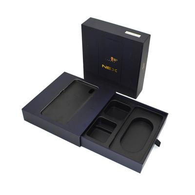 China 1800gsm Rigid Cardboard Cell Phone Packaging Box , CMYK 12x12 Gift Box With Lid for sale