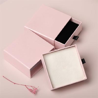 China PMS C2S 128gsm Luxury Earring Gift Box , Pull Out Drawer 12x12 Square Gift Box for sale