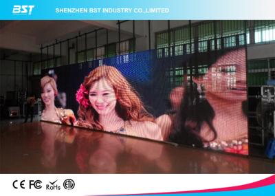 China Reproducción de vídeo transparente síncrona P31.25 de la alta de la definición del RGB pantalla del claro LED en venta