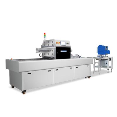 China Fully Automated Plastic Tray Sealing Machine Horizontal Style 3.2kw Power for sale