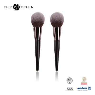 China Makeup Large Powder Brush Wooden Handle Large Round Makeup Blush Brush à venda