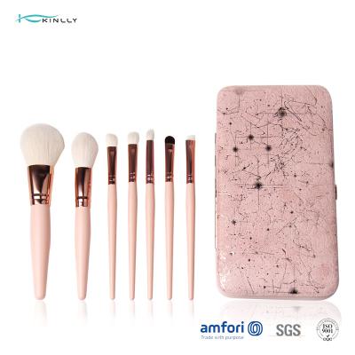 China OEM Pink 7PCS Makeup Brush Gift Set With Tin Box for sale