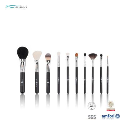 China 8pcs Wooden Handle Makeup Brushes Cosmetic Brush Set Custom Logo for sale