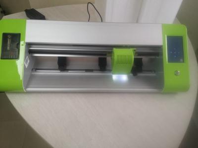 China Automatic Contour Cut Green Mini Cutting Plotter Mini-CCD450L for sale