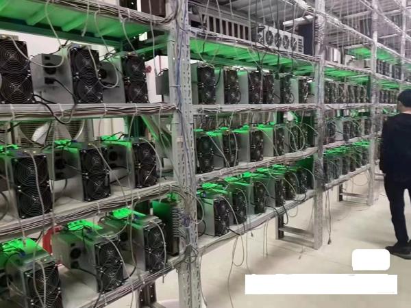 Quality 12V 2500W ETH ASIC Miners Innosilicon A11 Pro 8gb 2000mh EtHash 1.5Gh/s for sale