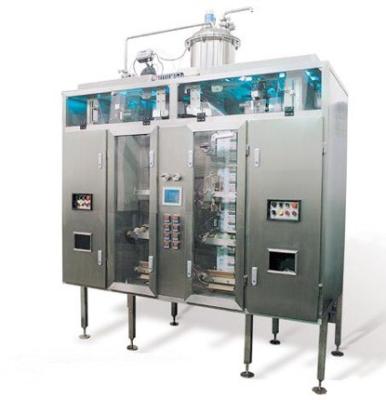 China Automatic Plastic Liquid Clean Pouch Filling Machine Electric Driven Type for sale