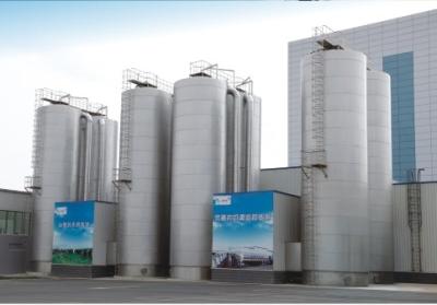 China Cylinder Horizontal Milk Storage Tank , Stainless Steel Outdoor Milk Warehouse for sale