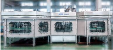China 1500ml PET Bottle Cold Filling Capping Machine For 5 Liter for sale