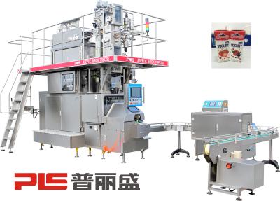 China Beverage 200ml Aseptic Carton Filling Machine With Straw Applicator For Milk for sale