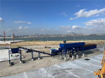 Chine Très efficaces stabilisés salissent la centrale de malaxage avec le silo de ciment horizontal à vendre