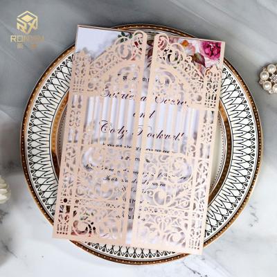 China Romantic Elegant Laser Cut Wedding Cards Muitl Color Choices For Party for sale