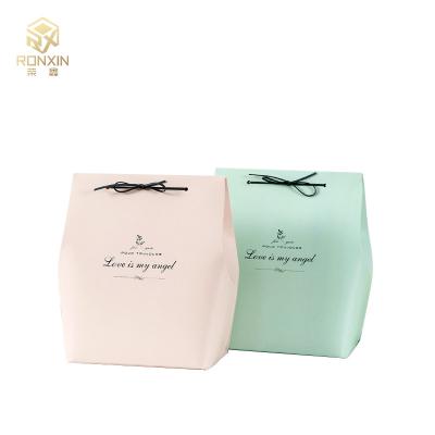 China Coated Paper Colorful Foldable Gift Boxes With Ribbon Small Size for sale