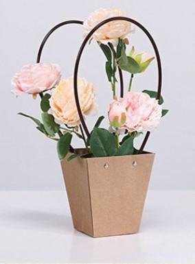 China Double Coated Paper Bouquet Cardboard Box 35cm Elegant With Handle for sale