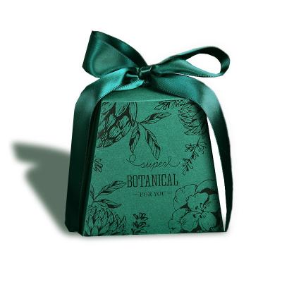 China FSC Certificate Green Foldable Gift Boxes Withe Ribbon For Chocolate for sale