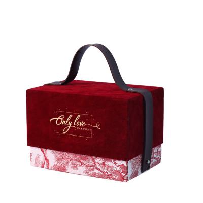 China Red Special Paper paperboard gift boxes with leather handle for gift wedding party package for sale