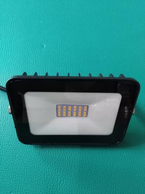 China Driverless Linear Type SMD 20W LED Flood Light High Lumen for sale