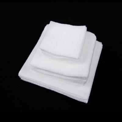 Chine Le drain antimicrobien Gauze Sponge stérile habillage de l'éponge 8 x 4 4x4 s'est plié à vendre