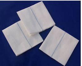 China 3x3 2x2 Sterile Absorbent Gauze Swab Sterile Non Woven Fabric For Burns Mouth for sale