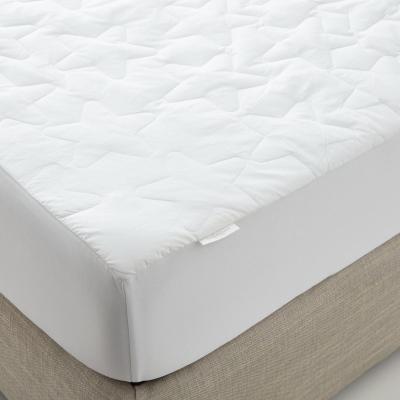 China Algodón acolchado lavable de cama del insecto de colchón de los protectores antis de los cojines en venta