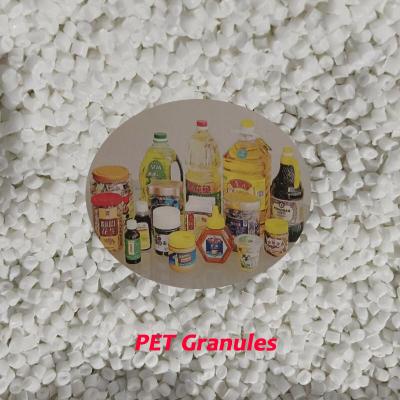 中国 IV0.82 PET Resin Granules Material For Oil Bottles Liqour Bottles 販売のため