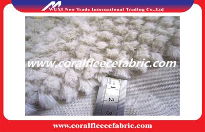 Китай Купальный халат/домашняя ткань шерсти фальшивки плюша PV тканья, плюш PV задавили тканевый материал продается