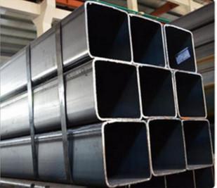 Chine Poids creux rectangulaire galvanisé de section d'acier au carbone de Gi sans couture de tuyau à vendre