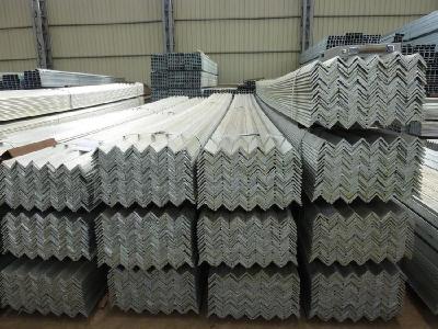 China ASTM 316 Stainless Steel Angle Bar For Shipbuilding Diameter 2mm -- 159mm for sale