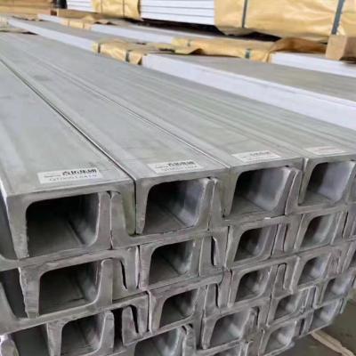 Chine Profilé en u d'acier inoxydable d'OIN 9001 de longueur de la catégorie 304 6m à vendre